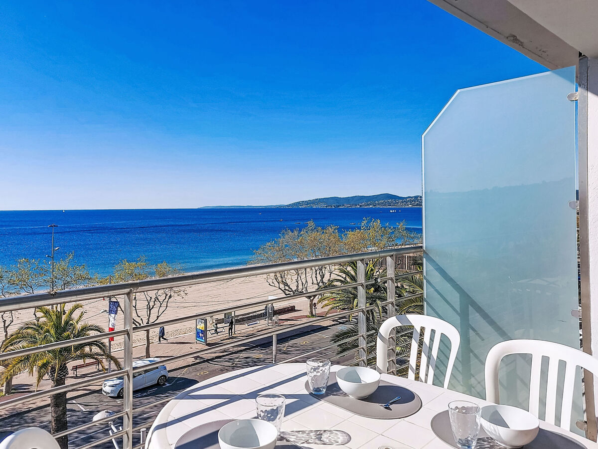 Le Domino - Appartement 2 pièces face mer à Fréjus - Photo 5