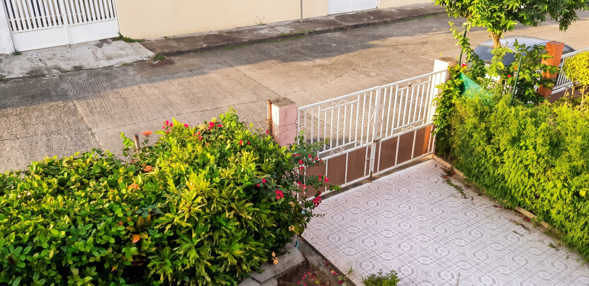 Appartement 60 m² avec jardin privé clos à Les Trois-Îlets - Photo 10