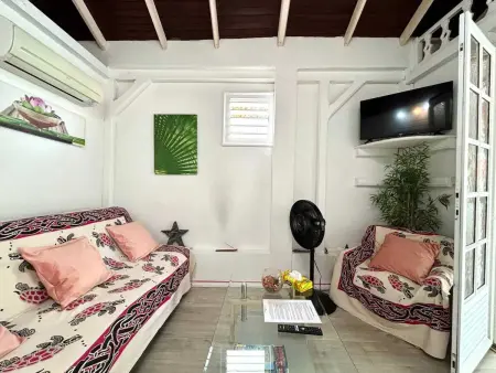 Location bungalow à Sainte Anne, Bungalow à Sainte-Anne avec piscine privée