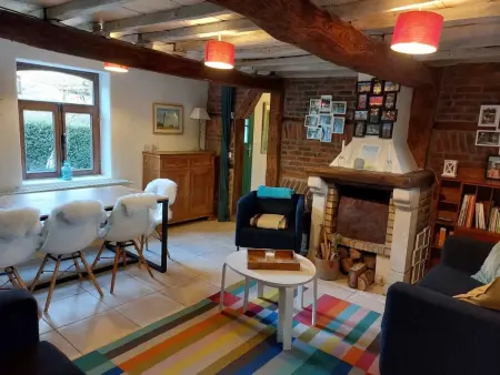 Maison 6 personnes avec cheminée et jardin à Rochefort
