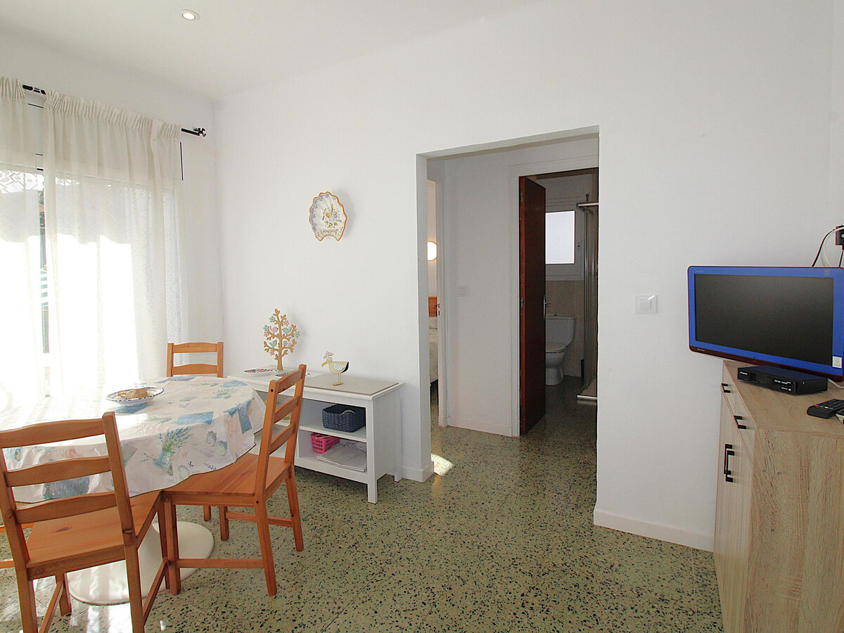 Appartement 4 pers avec jardin, 100m de la plage à Llançà - Photo 7
