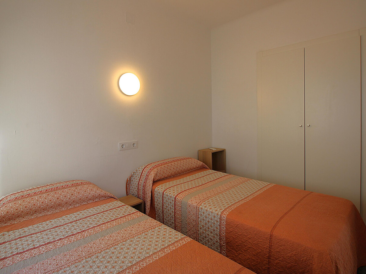 Appartement 4 pers avec jardin, 100m de la plage à Llançà - Photo 12