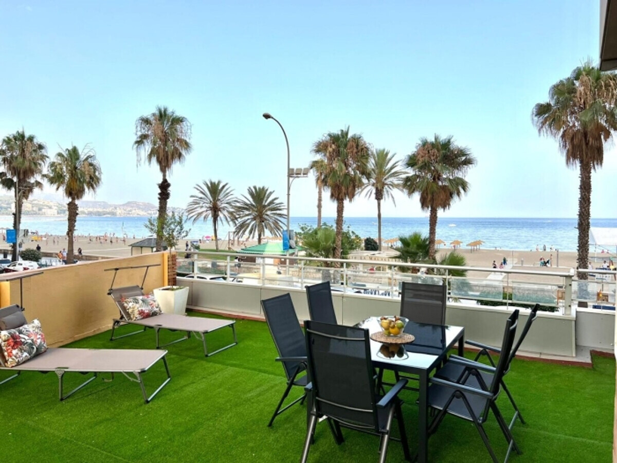 Appartement face à la plage de Malagueta, terrasse privée - Photo 1