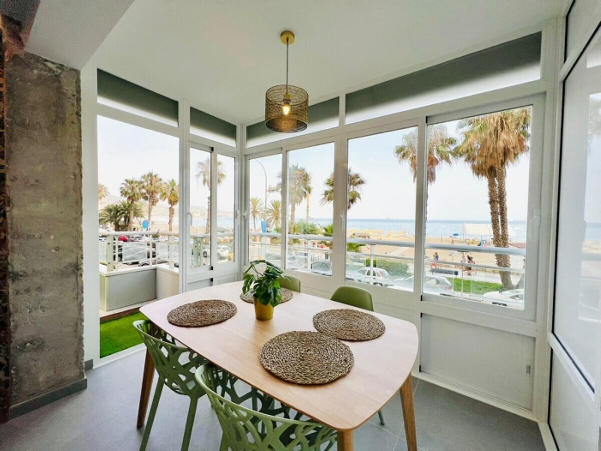 Appartement face à la plage de Malagueta, terrasse privée - Photo 7