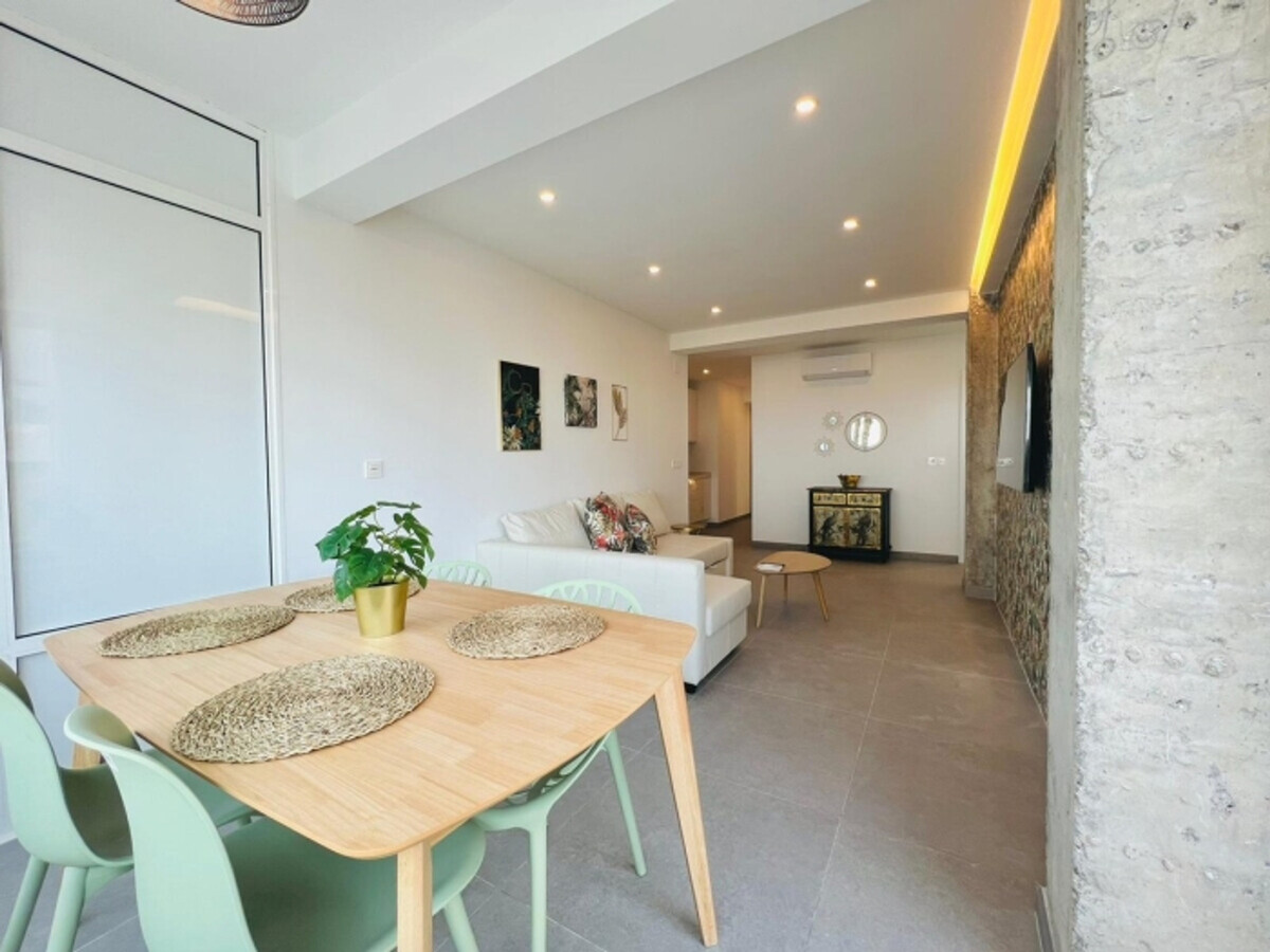 Appartement face à la plage de Malagueta, terrasse privée - Photo 9