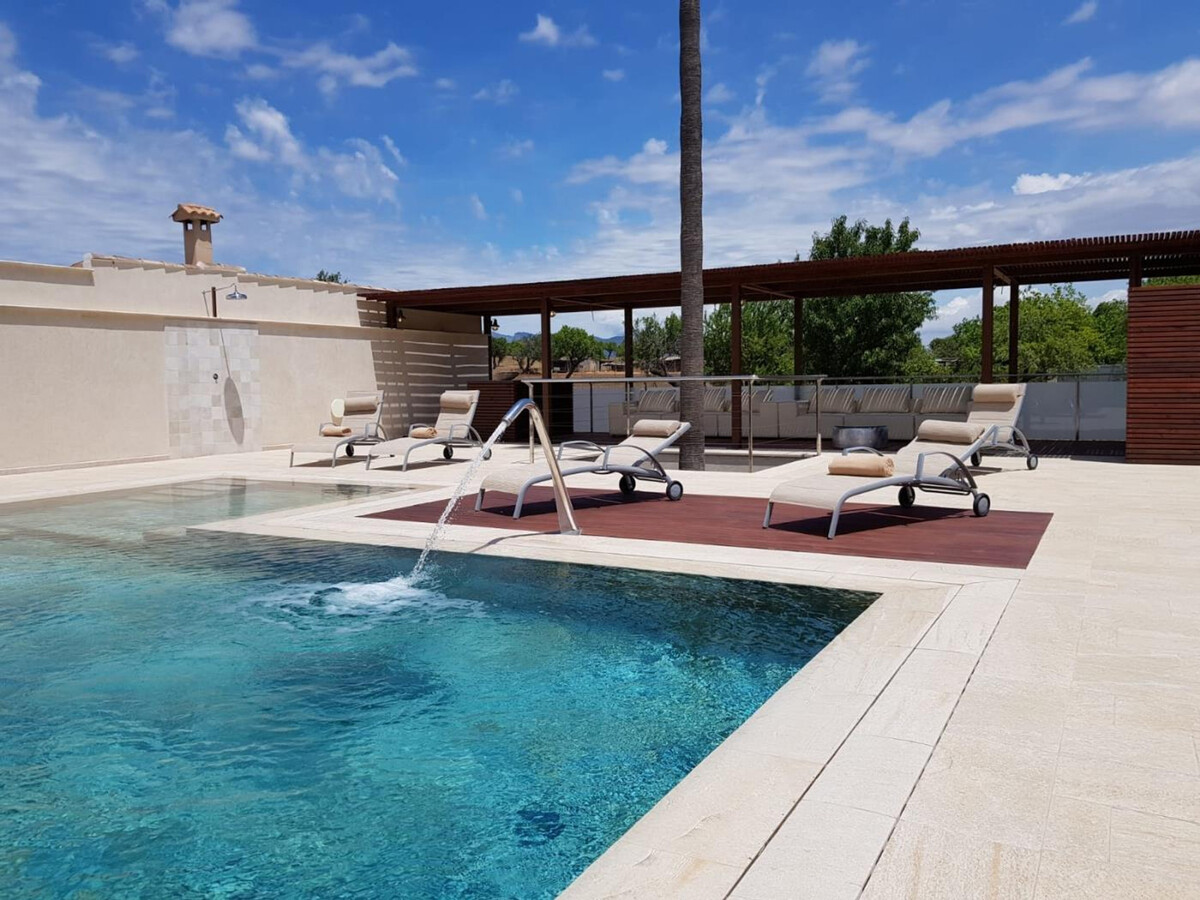 Rainbow Home, villa 12 chambres avec piscine à Palma - Photo 9