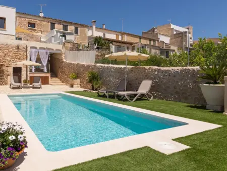 Location villa à Búger, Maison majorquine rénovée avec vue et piscine privée à Búger