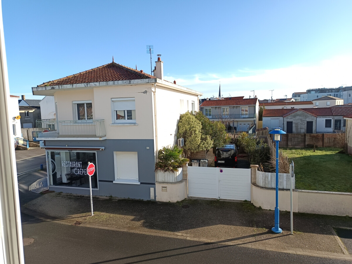Appartement 45m² balcon - Notre-Dame-de-Monts centre - Photo 24