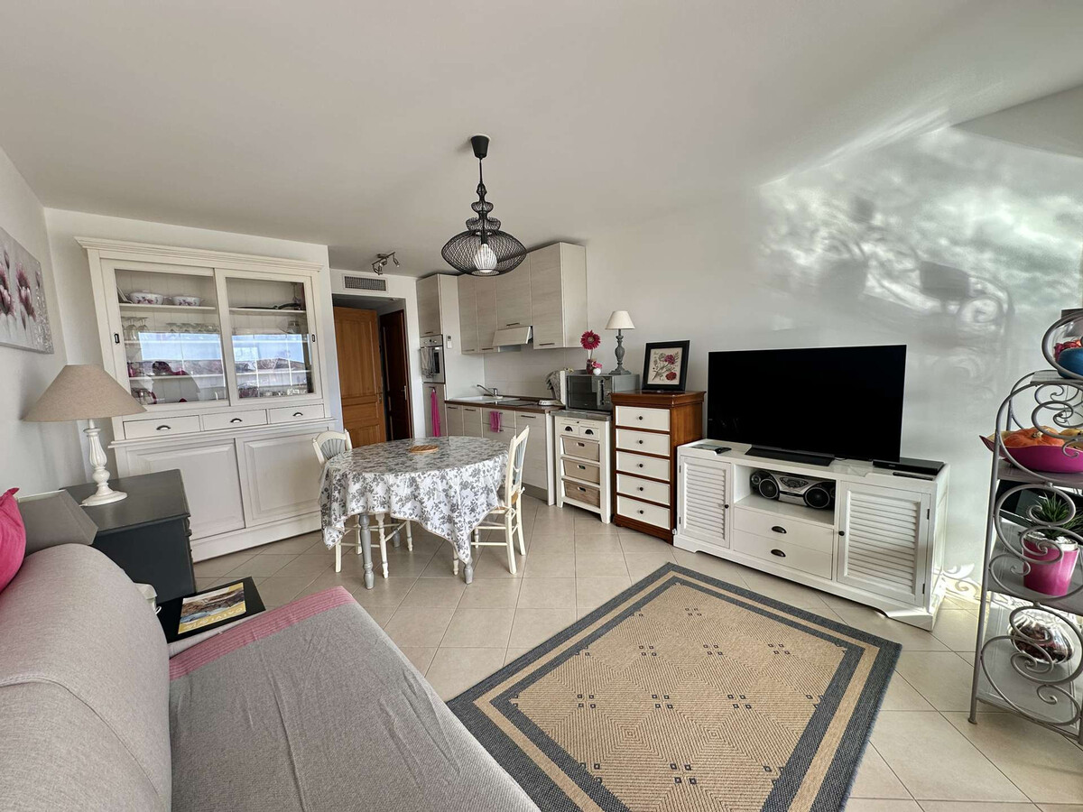 Appartement 2 pièces avec loggia 11 m² à Calvi - Photo 8