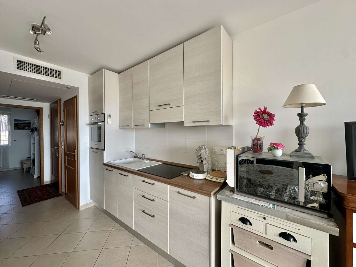 Appartement 2 pièces avec loggia 11 m² à Calvi - Photo 10