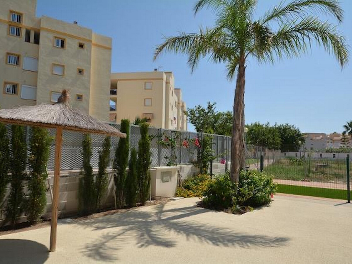Appartement moderne Oliva, 280 m plage, piscine - Photo 28
