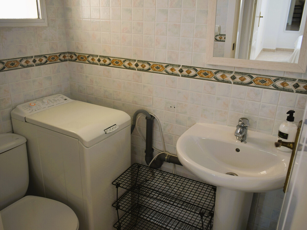 Appartement 60m² Denia, piscine et parking, 150m plage - Photo 13