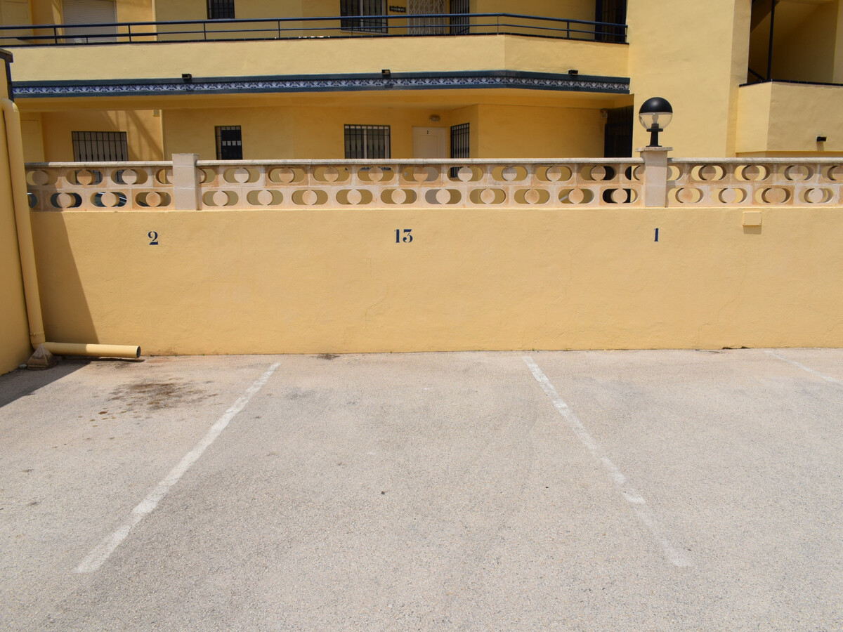 Appartement 60m² Denia, piscine et parking, 150m plage - Photo 23