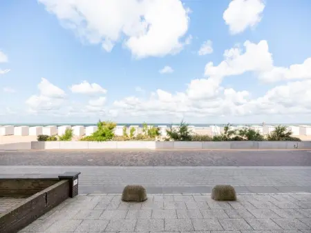 La Digue : appartement vue mer à Sint-Idesbald, pieds dans le sable : photo 3