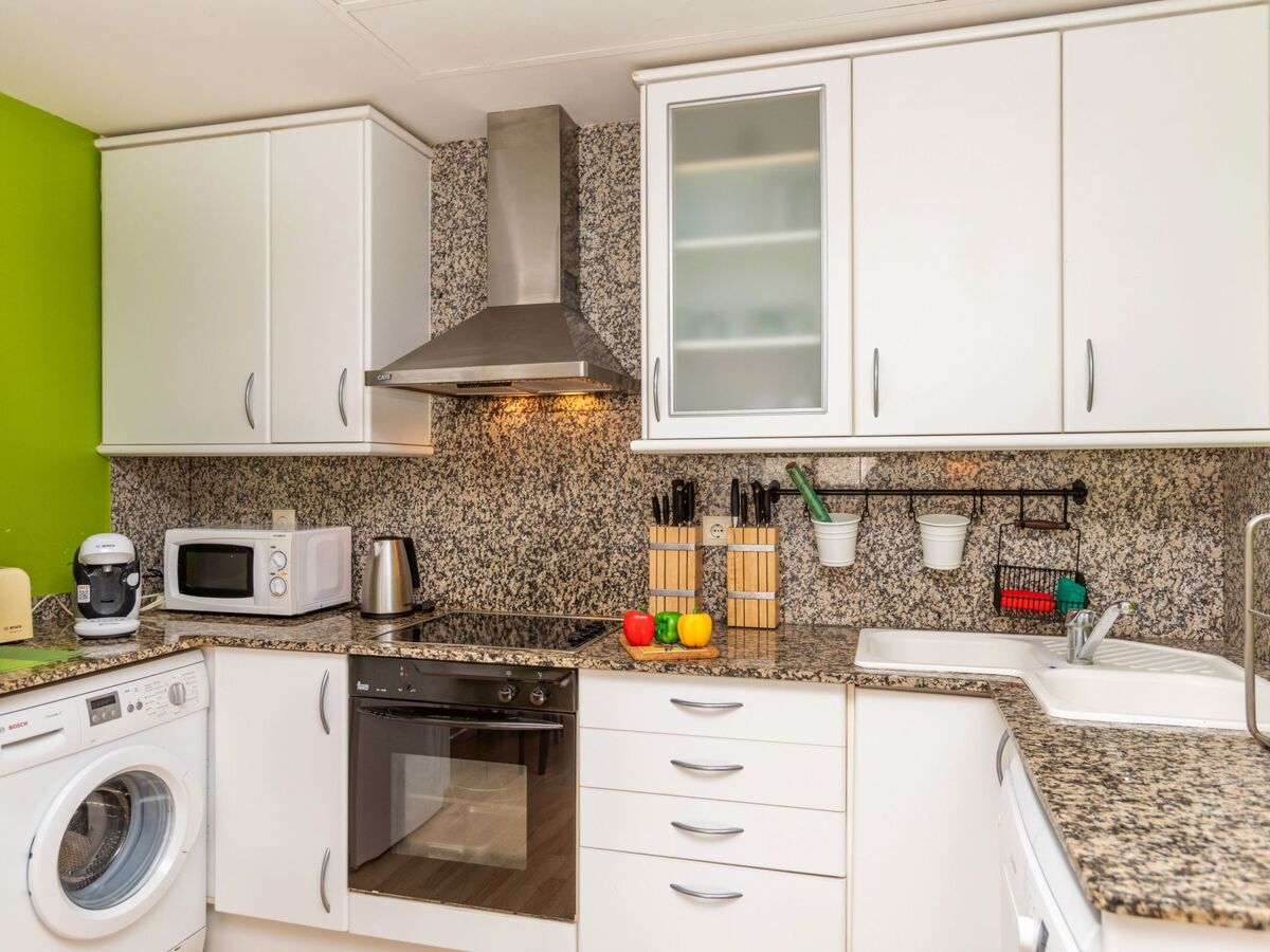 Enola – Appartement 37 m² avec piscine à Lloret de Mar - Photo 4