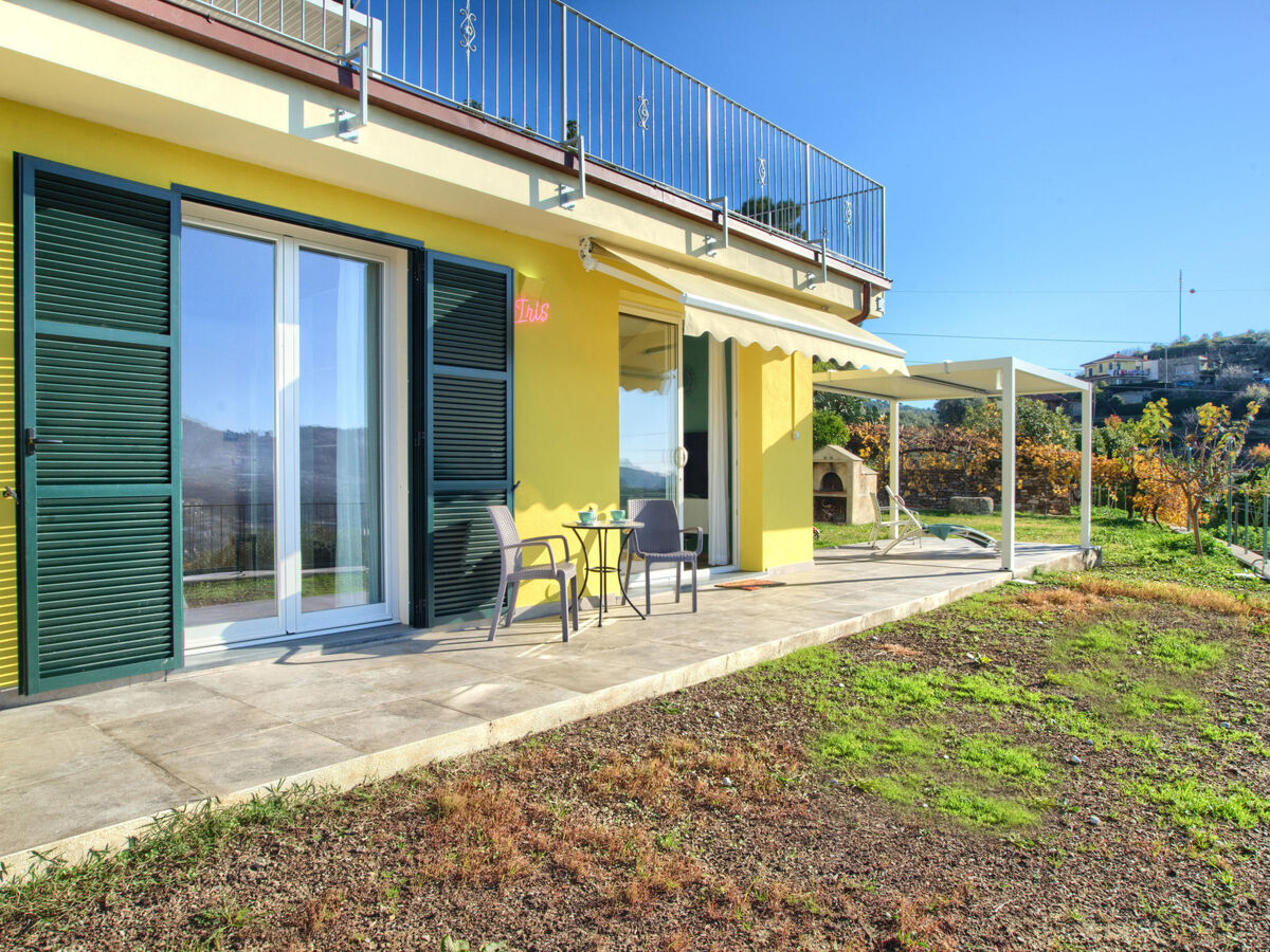 Gîte Costadoro à Imperia, terrasse 25 m² avec vue montagne - Photo 1