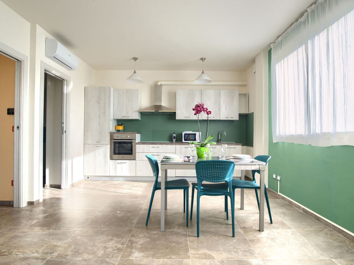 Gîte Costadoro à Imperia, terrasse 25 m² avec vue montagne - Photo 3