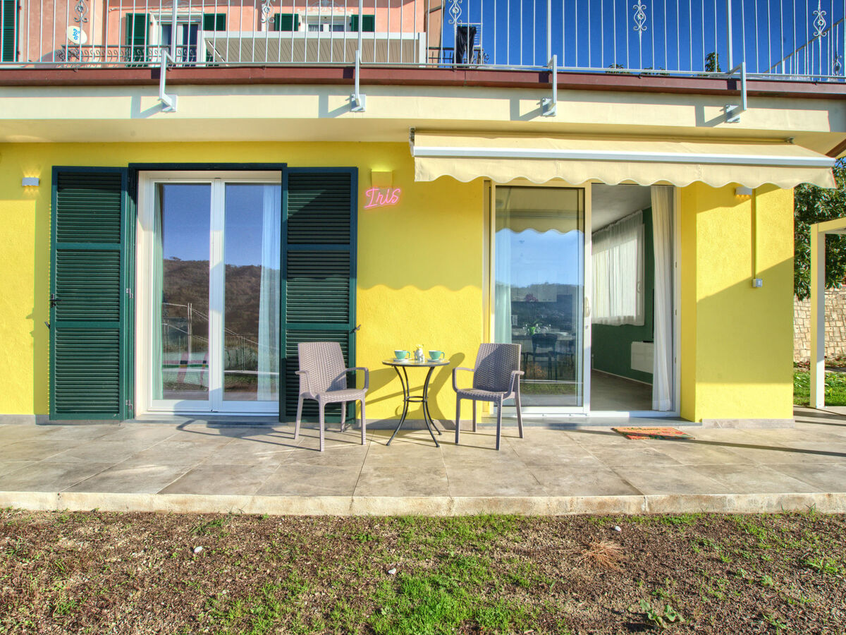 Gîte Costadoro à Imperia, terrasse 25 m² avec vue montagne - Photo 6