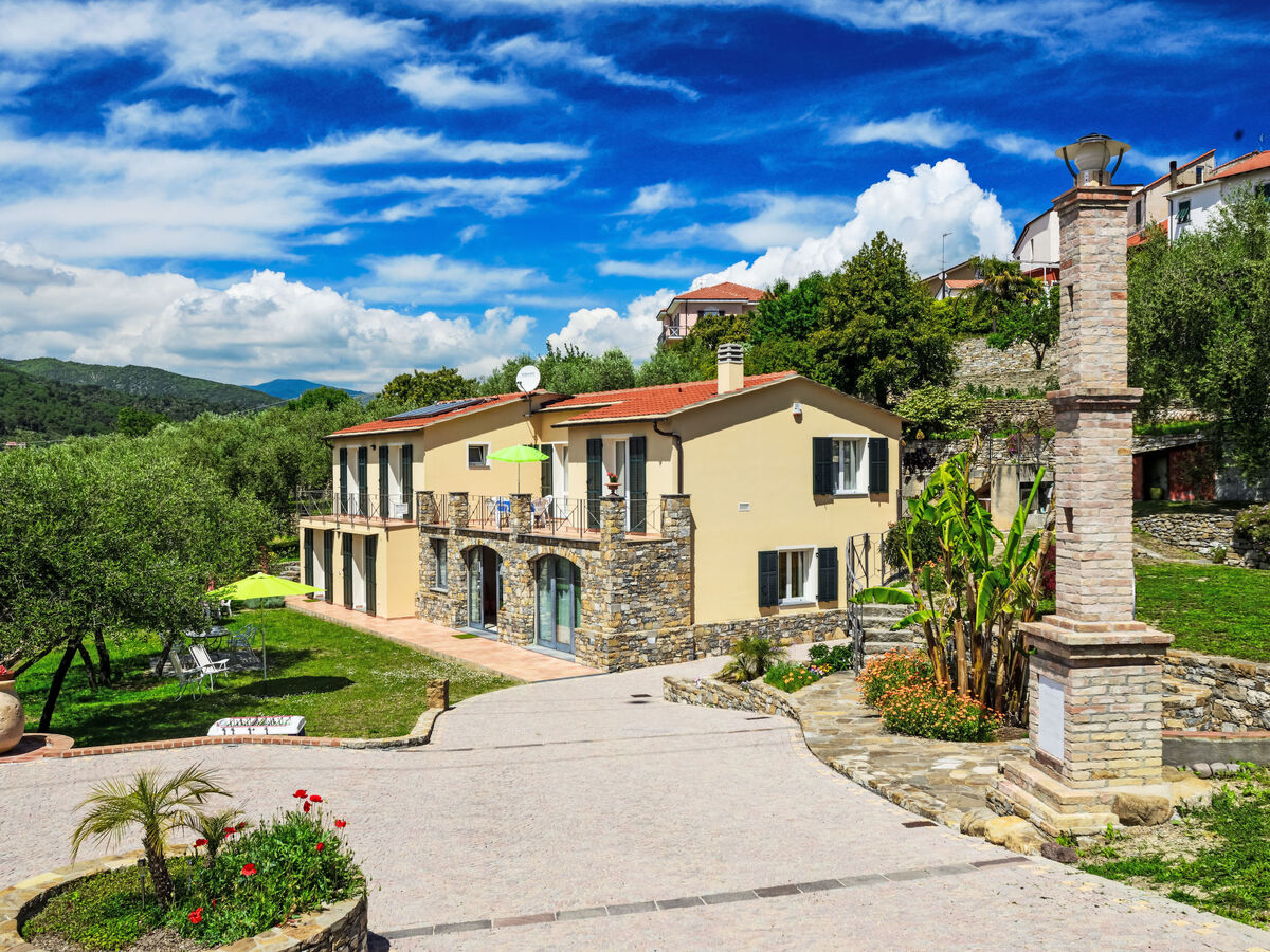 Gîte Costadoro à Imperia, terrasse 25 m² avec vue montagne - Photo 23