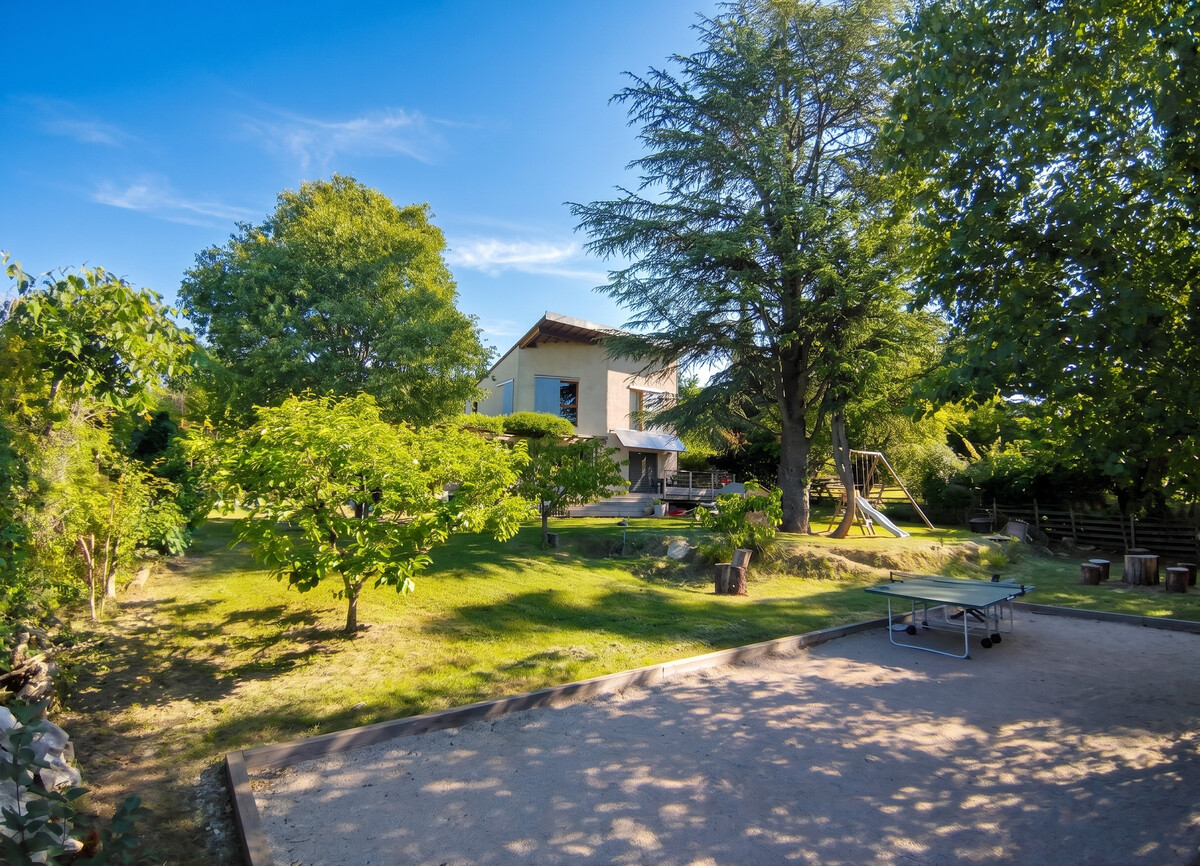 Maison 105 m² avec jardin jeux et terrasse à Mane - Photo 1