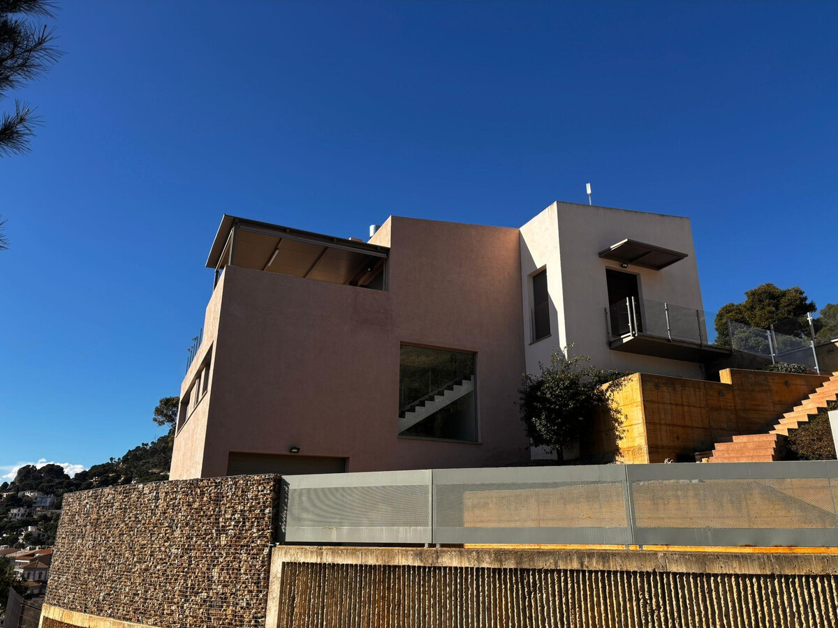Villa Fabulosa – 3 chambres, piscine et vue mer à L'Estartit - Photo 1