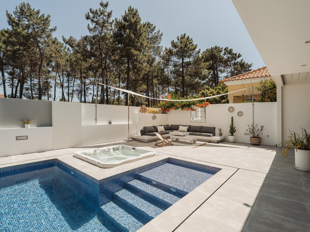 Villa 4 chambres avec piscine et jacuzzi à Aroeira - Photo 1