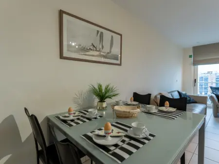 Appartement vue mer 8e étage, 2 chambres, Oostende : photo 8