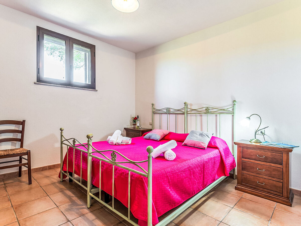 Appartement Pompia à La Caletta, 1,8 km de la mer - Photo 5