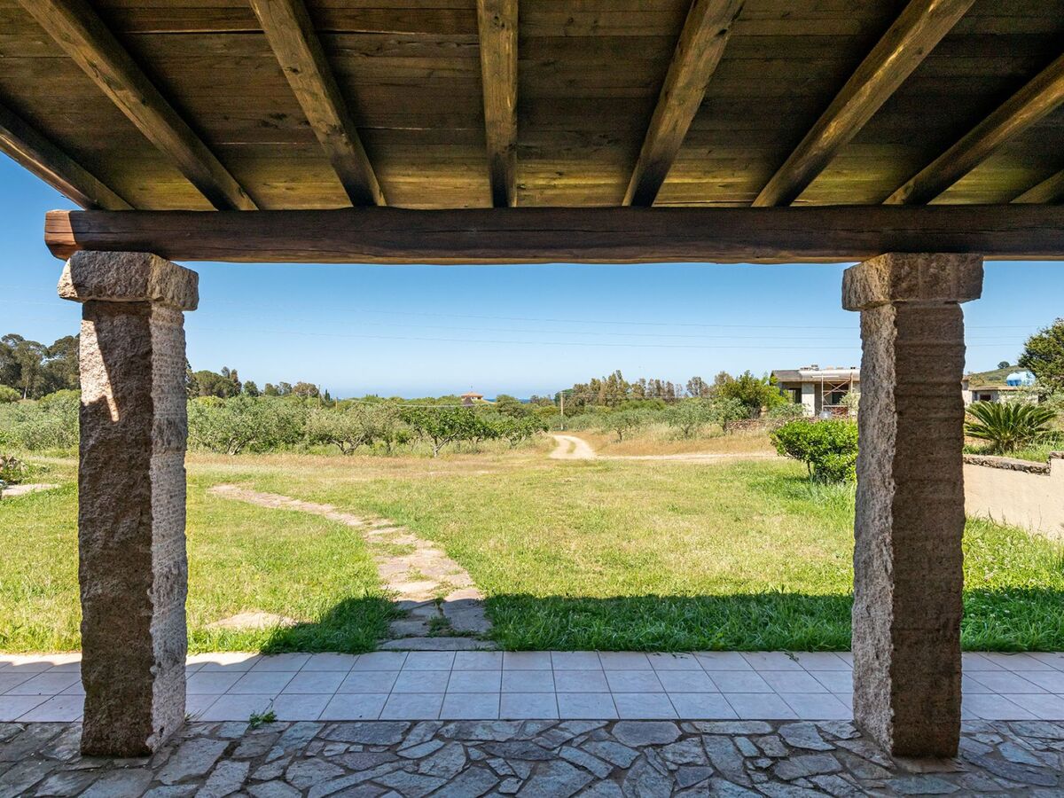 Appartement Pompia à La Caletta, 1,8 km de la mer - Photo 18