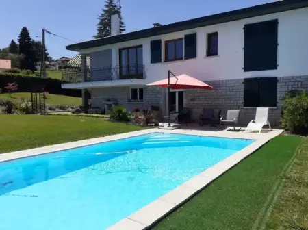 Location appartement à Saint Palais, Appartement avec piscine privée à Saint-Palais, 60 m²