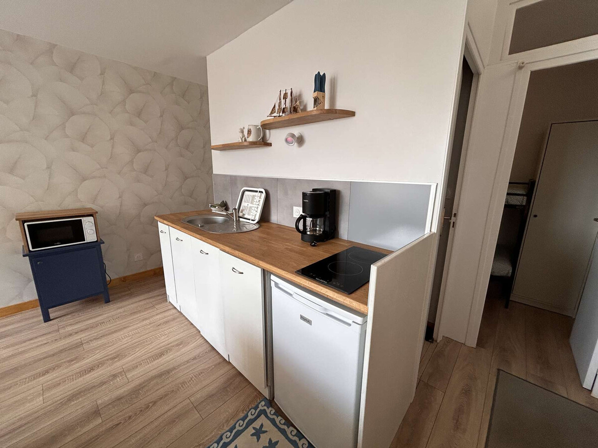 Studio avec cabine et balcon à 400 m de la plage - Photo 5