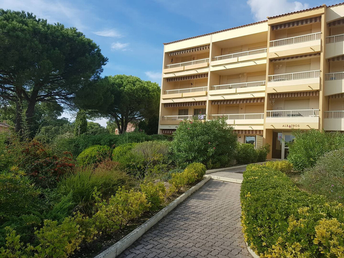 Appartement 2p climatisé avec terrasse vue mer, Bormes-les-Mimosas - Photo 10