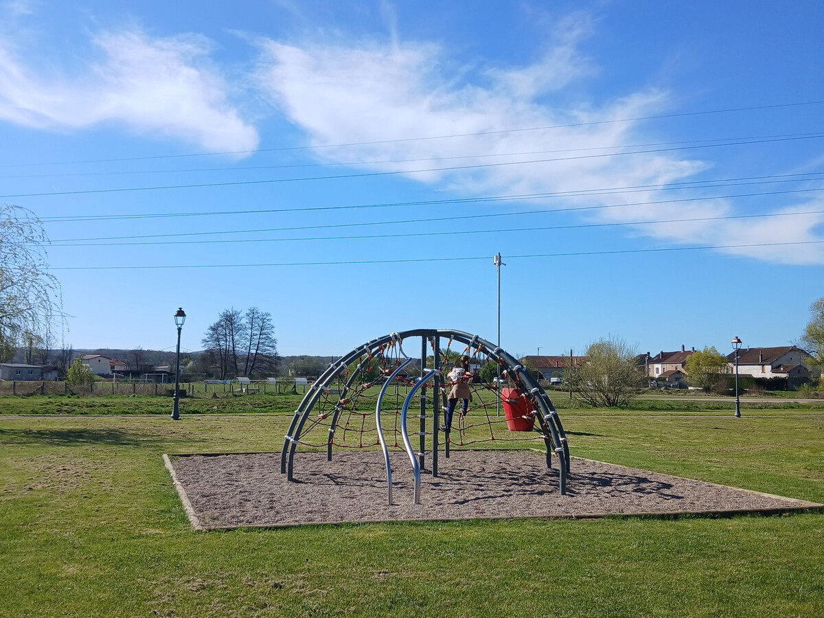 Gîte 4 pers à Conflans-sur-Lanterne, poêle bois - Photo 19