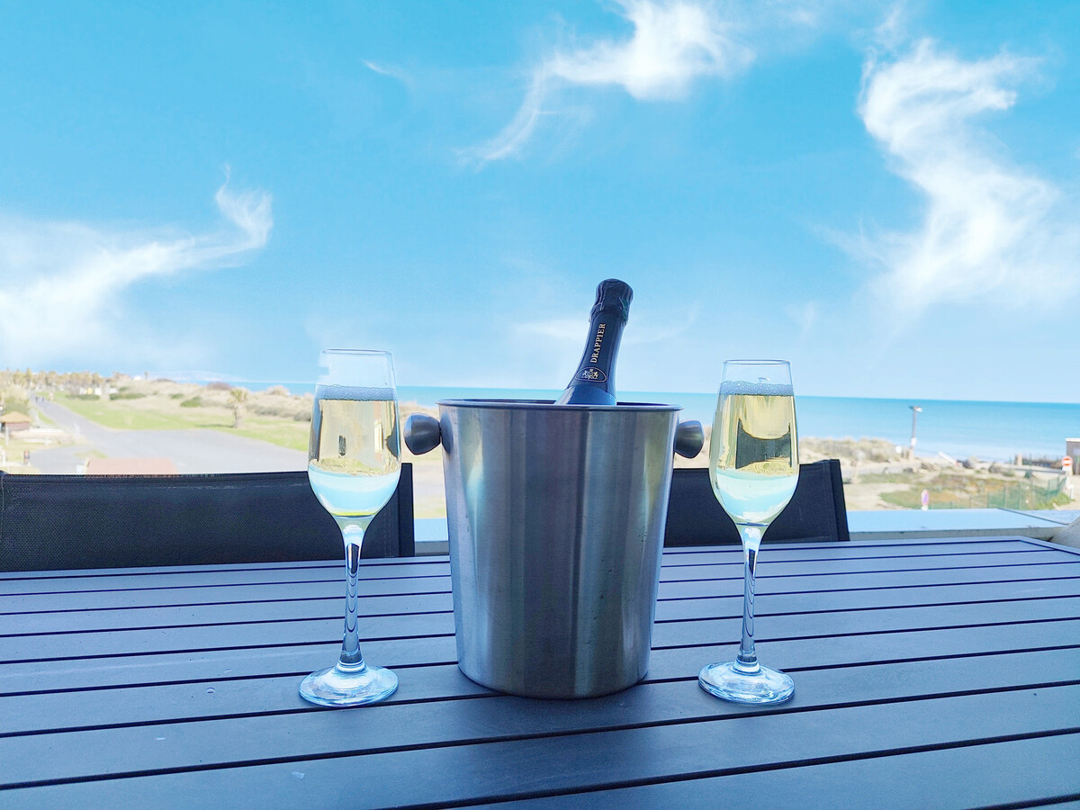 Studio climatisé 2 pers. avec terrasse mer au Cap d'Agde - Photo 1