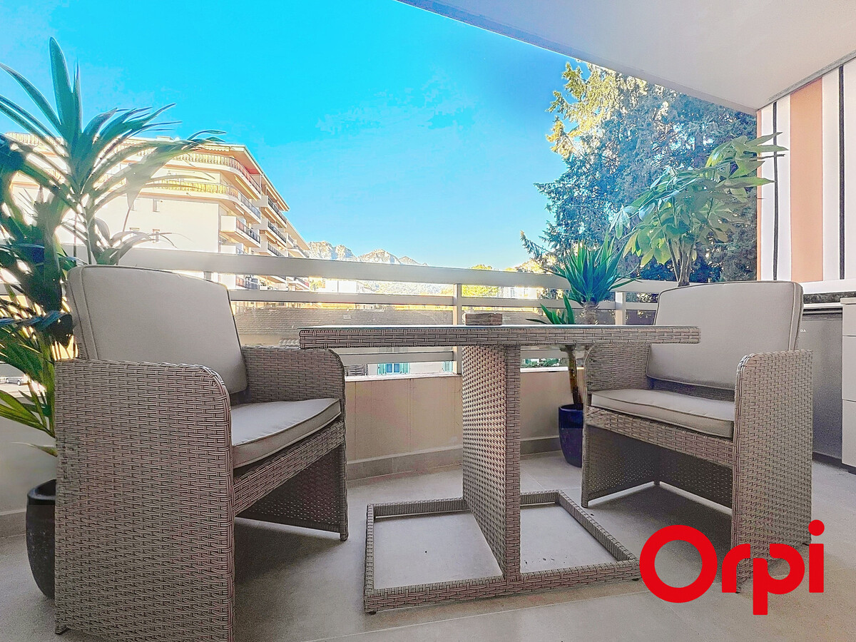 Appartement rénové avec terrasse à Menton - Photo 1