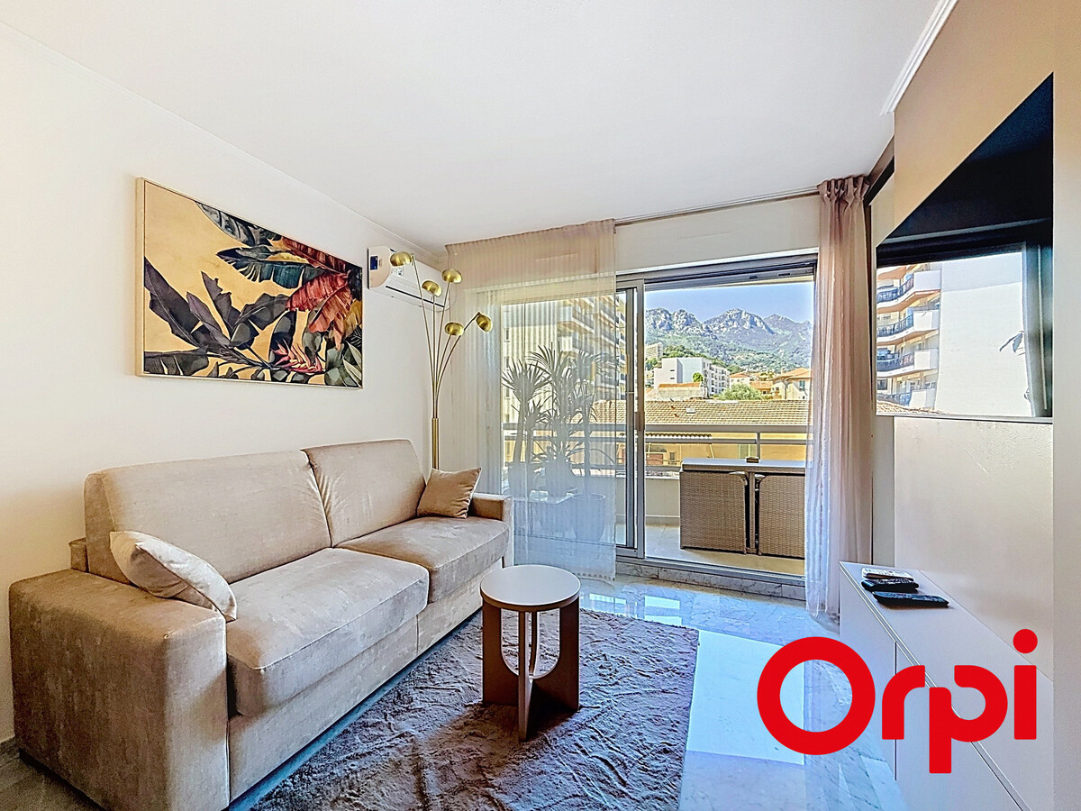 Appartement rénové avec terrasse à Menton - Photo 2