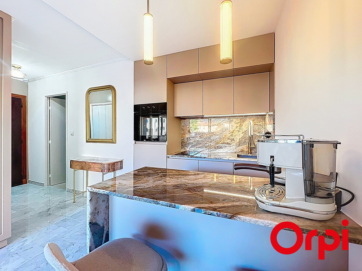 Appartement rénové avec terrasse à Menton - Photo 6