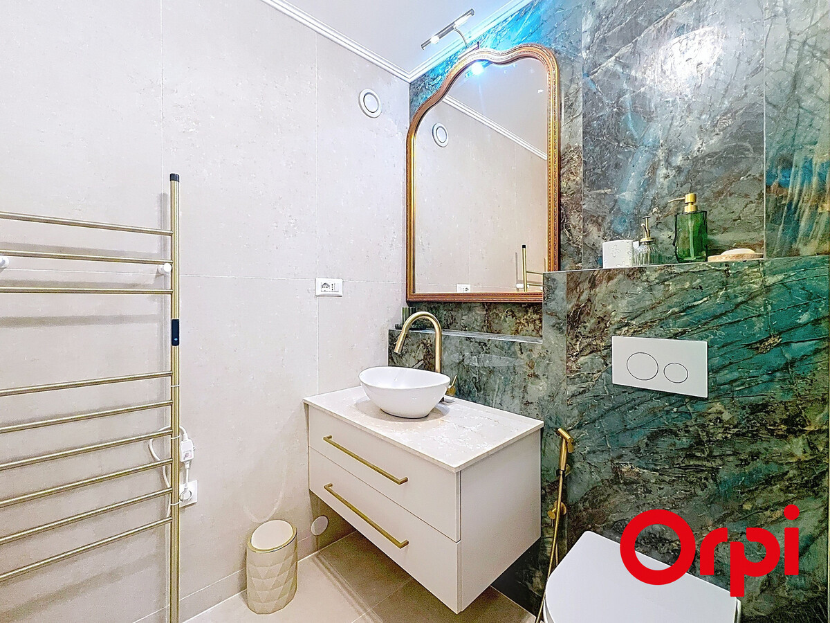 Appartement rénové avec terrasse à Menton - Photo 12