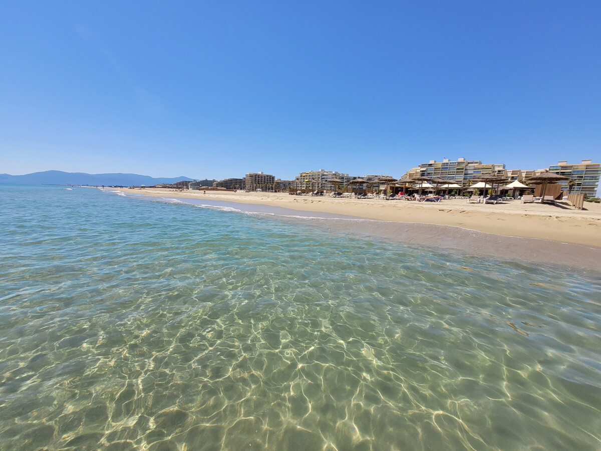 T2 pieds dans l'eau à Canet-en-Roussillon avec parking - Photo 11