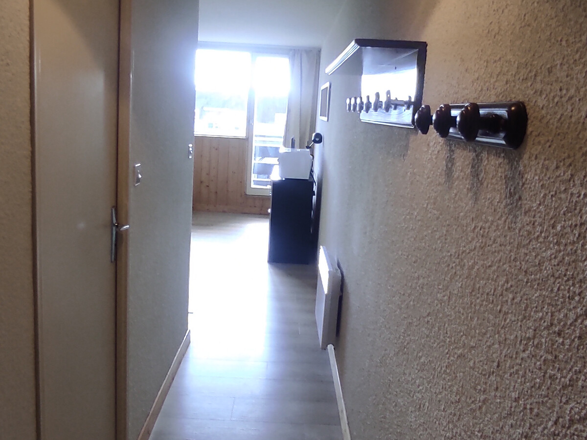 Studio cabine 26 m² à 50 m des pistes de Super Besse - Photo 7