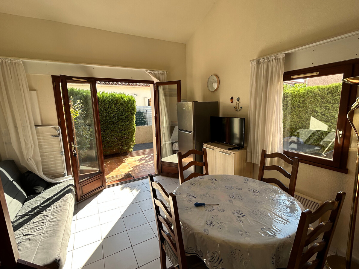 Pavillon 2 chambres, piscine et terrasse à Argelès-sur-Mer - Photo 9