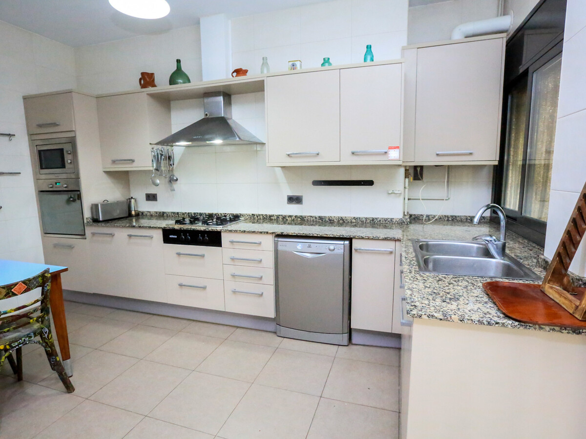 Appartement 5 chambres, terrasse 200 m² et parking à Cambrils - Photo 16