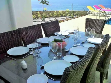Villa Blue Horizon - Piscine infinity face à la mer à Kyrenia : photo 5