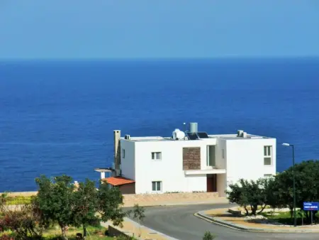 Villa Meerblick : Infinity-pool et vue mer à Esentepe : photo 2