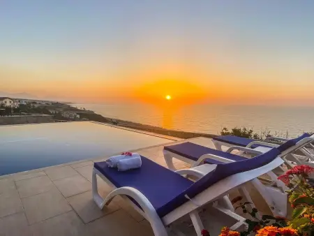Villa Meerblick : Infinity-pool et vue mer à Esentepe : photo 50