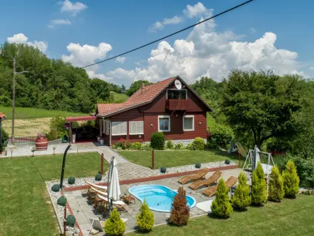 Maison Sunny Hill avec piscine et spa à Veliko Trgovisce : photo 3