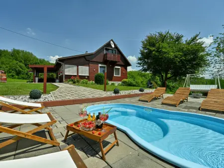 Maison Sunny Hill avec piscine et spa à Veliko Trgovisce : photo 4