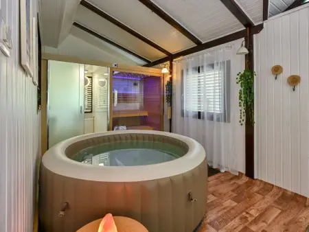 Maison Sunny Hill avec piscine et spa à Veliko Trgovisce : photo 9