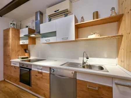 Maison Sunny Hill avec piscine et spa à Veliko Trgovisce : photo 17