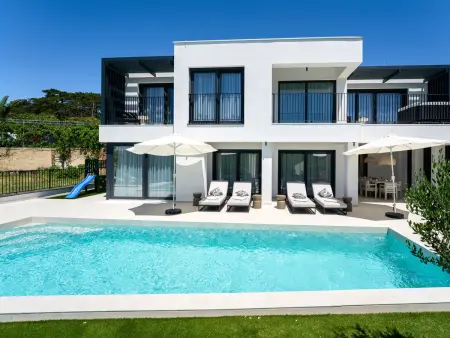 Villa Loparia, 4 chambres avec piscine chauffée à Lopar : photo 5